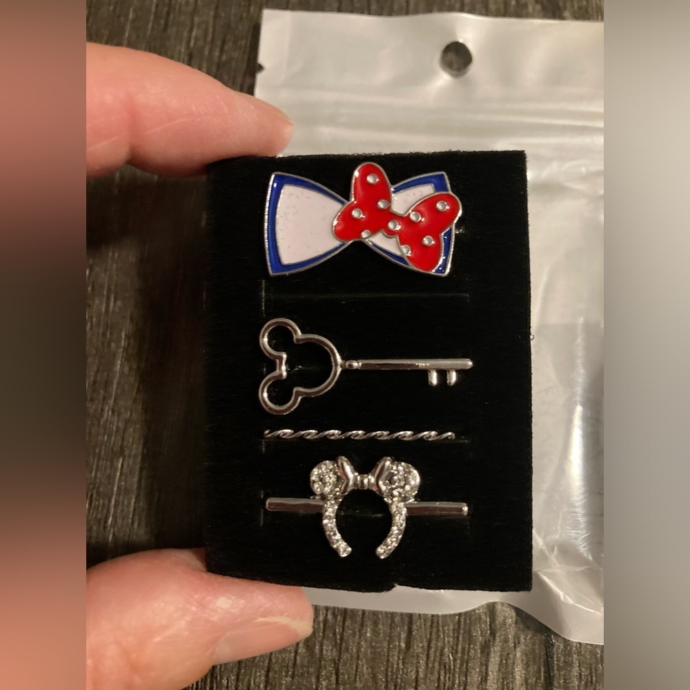 Minnie Mouse silver charms for watchbands and Magicbands - Picture 4 of 4
